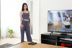 413 - The Kinky Roommate